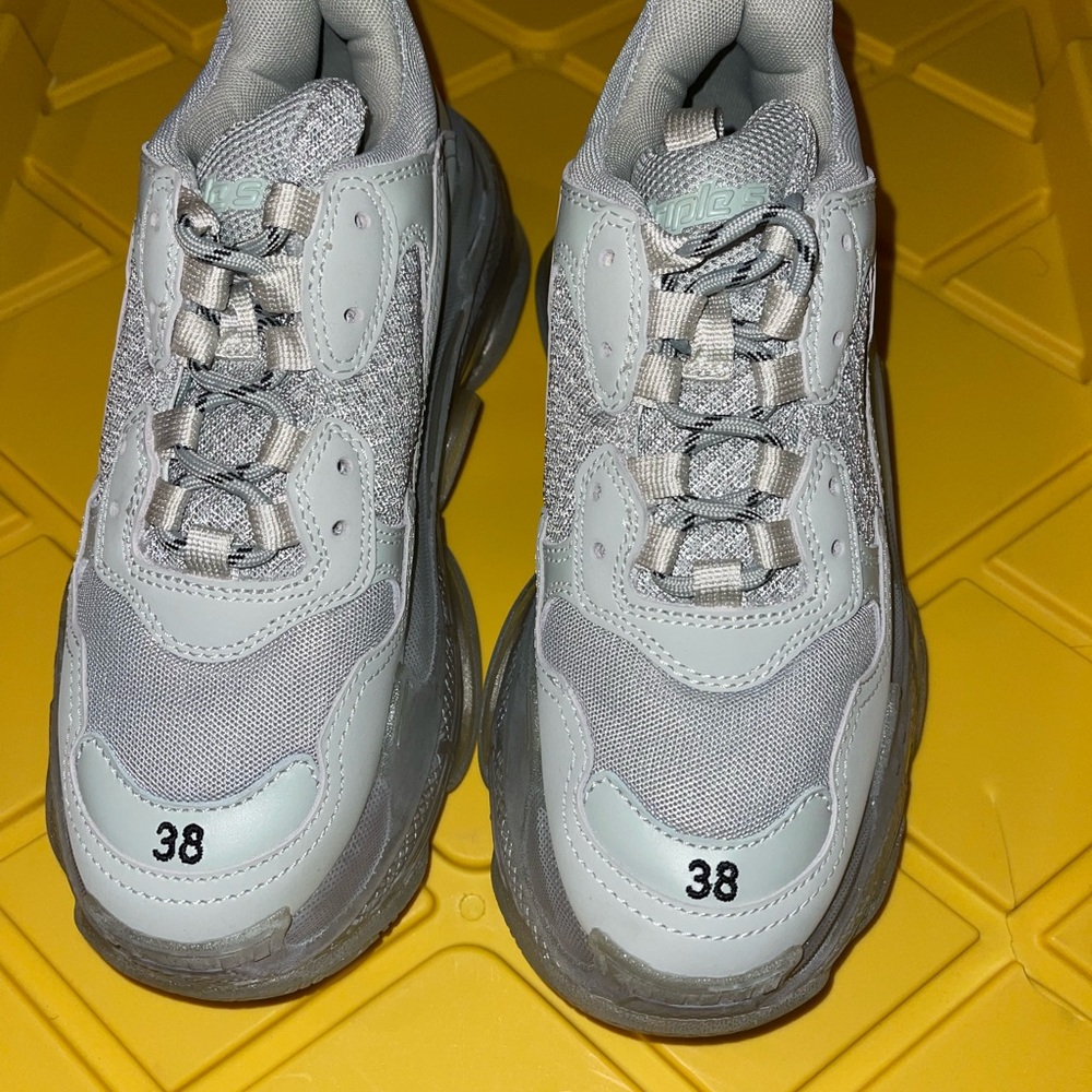 Used Triple s size 38